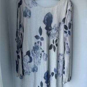 027D Le Chateau Elegant  tones Blue and silver Dress